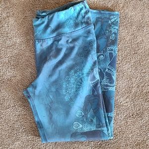 3/$20 Evolution & Creation Workout Wear ADORABLE Medium